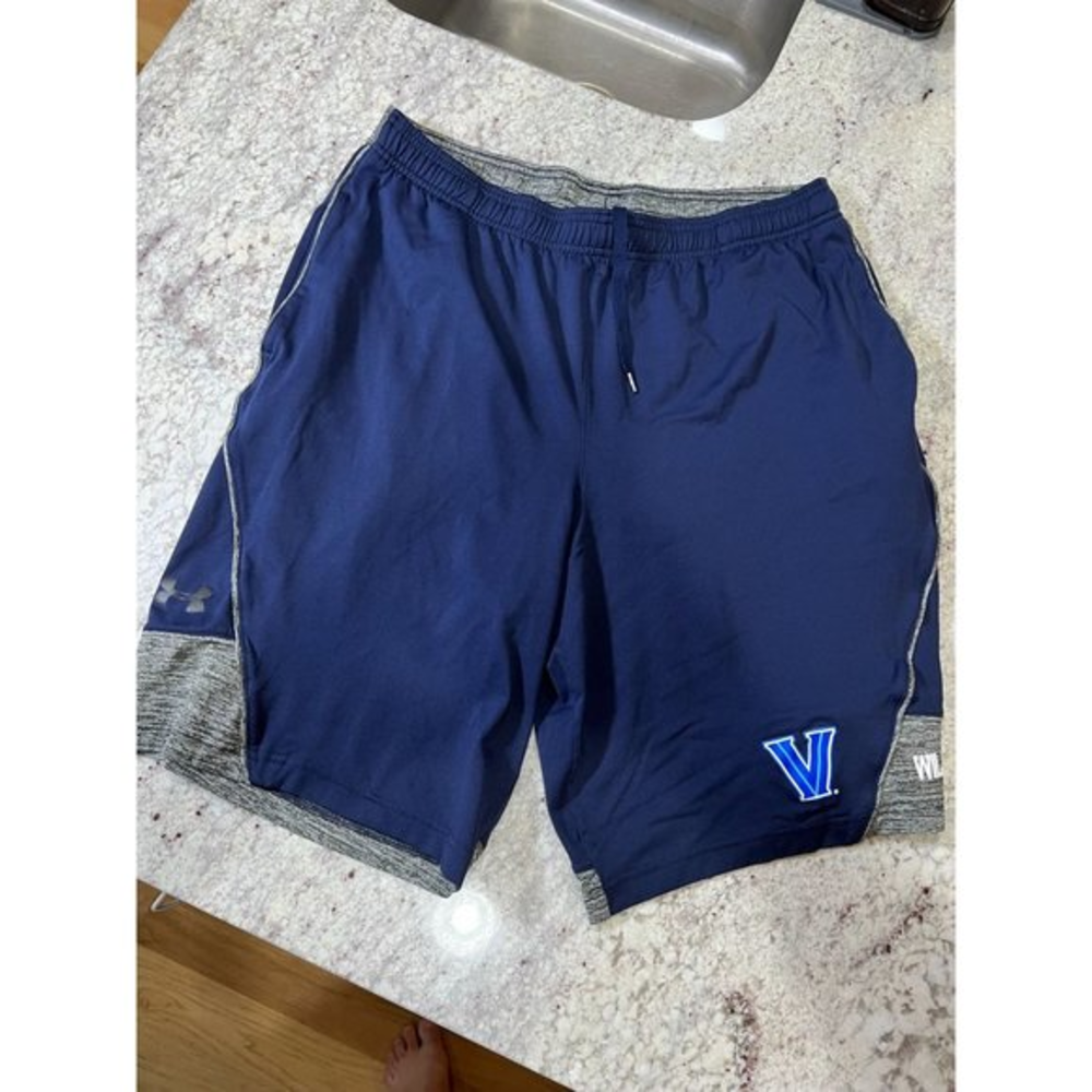 Under Armour Villanova Wildcats Mens‎ Shorts - Size XL